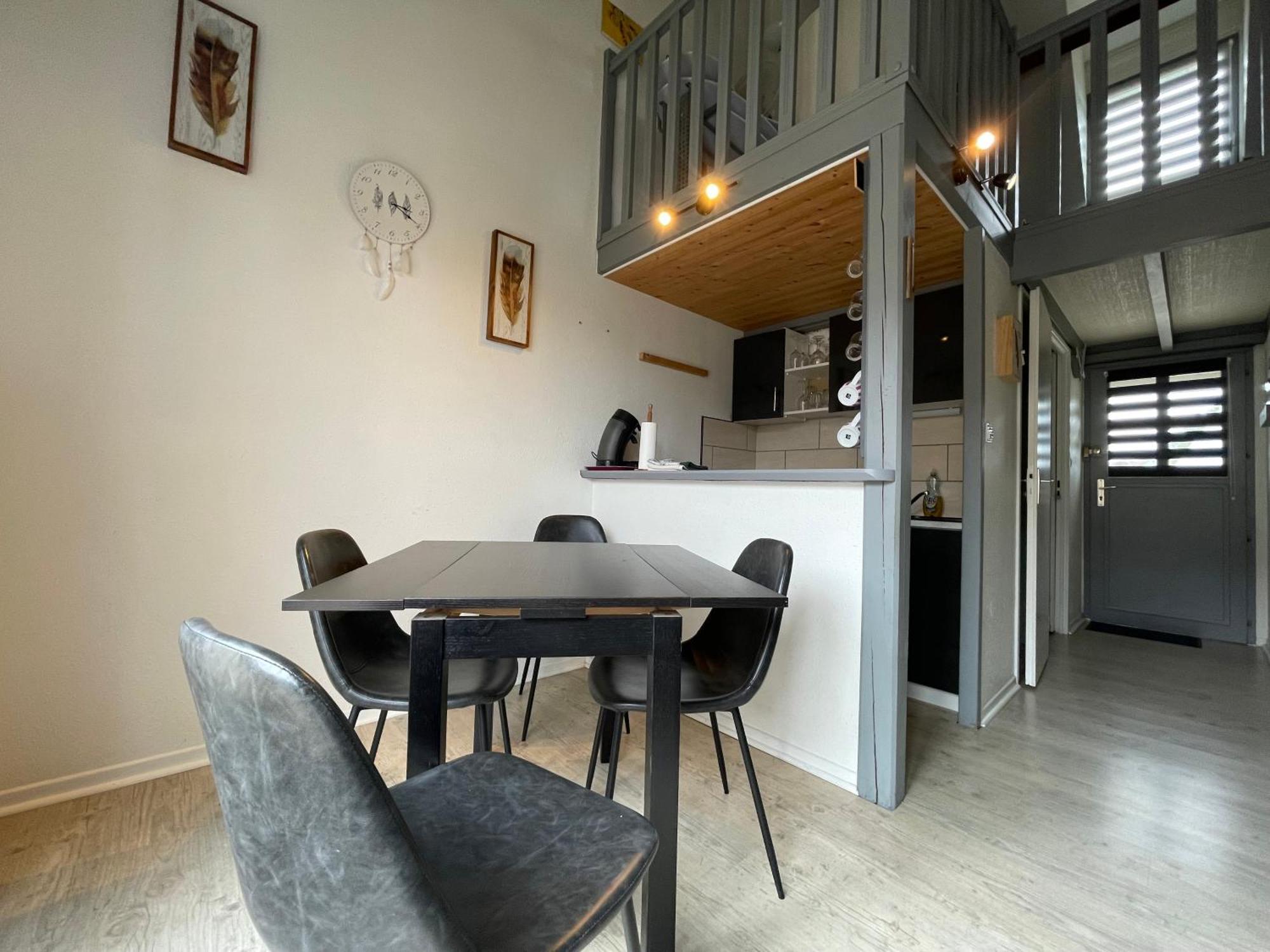 Chez Adeline Villa Camiers Exterior photo